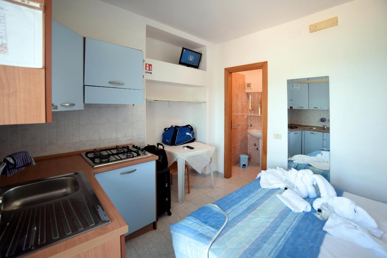 Pensione La Torretta Peschici Esterno foto